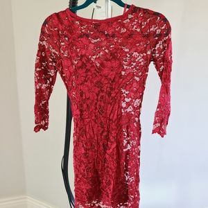 Lace midi dress